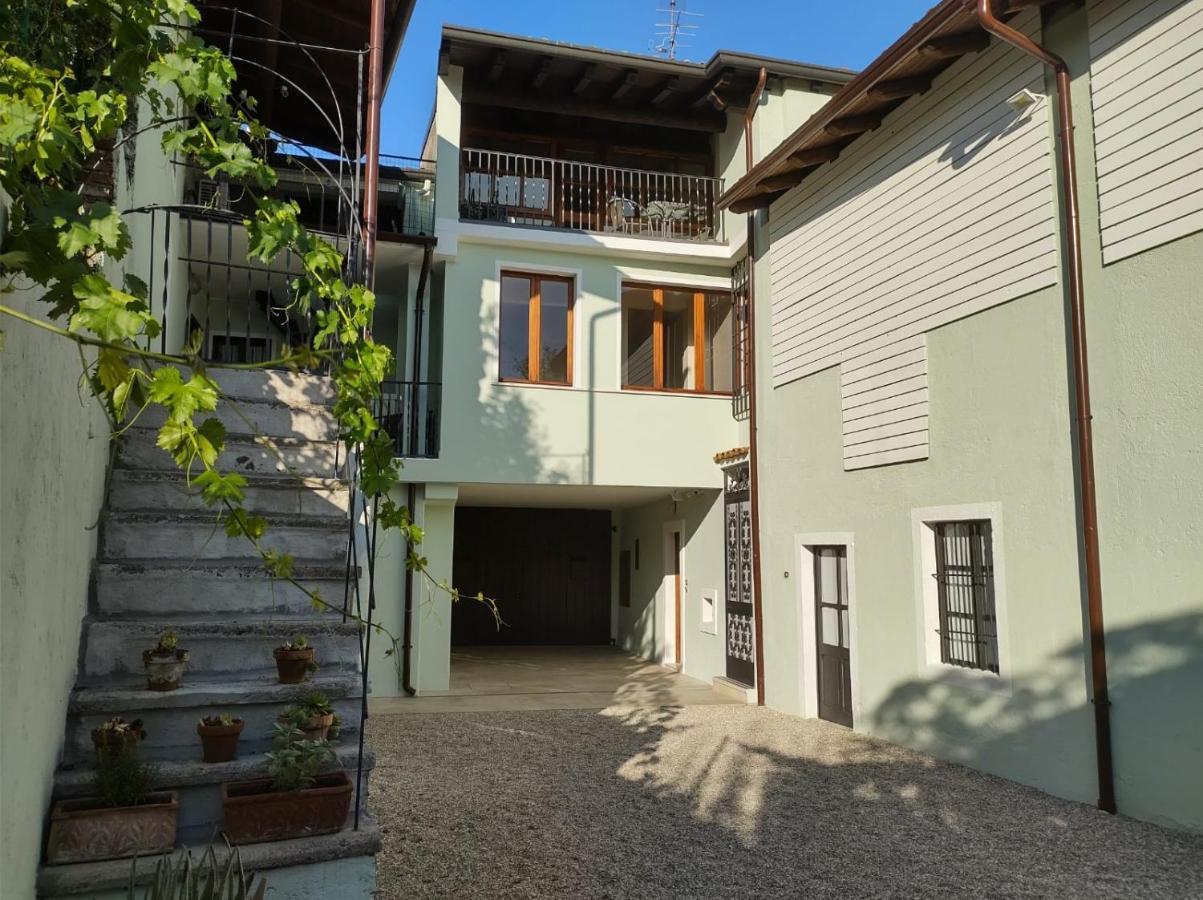 Corte Vezzola Bilocale Emma Puegnago Exterior foto